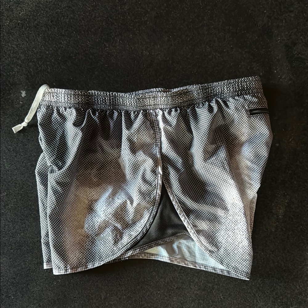 Nike Black and White Athletic Shorts Size Small